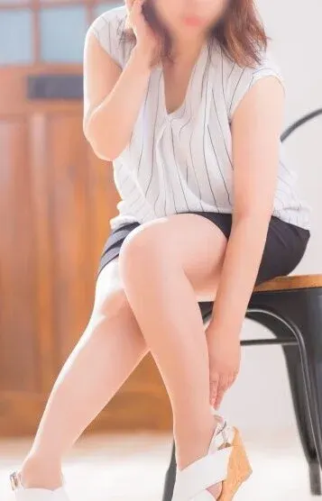 林 まみ(楓-KAEDE-)の公式プロフィール写真