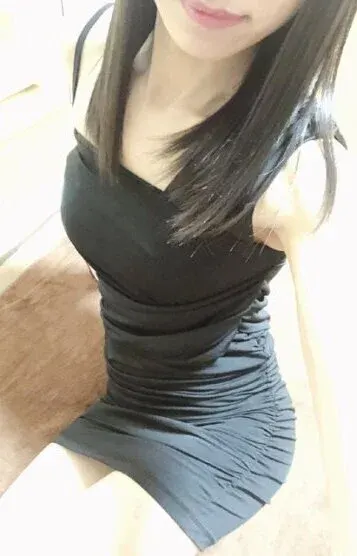 れい(nevonネボン)の公式プロフィール写真