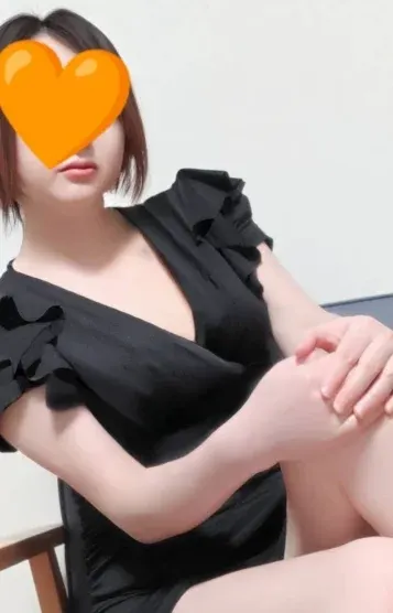 彩芽(いざよい)の公式プロフィール写真