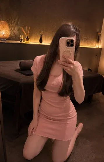 すず(Luxual)の公式プロフィール写真