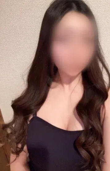 ユナ(Luxual)の公式プロフィール写真