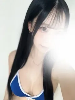 彩葉 めぐ