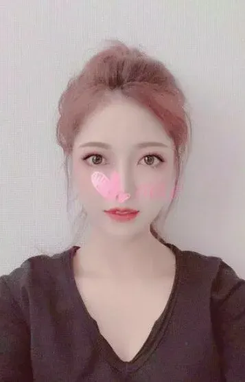 ナツキ(Tree Shadow)の公式プロフィール写真