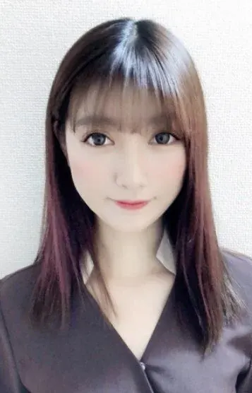 カナ(Tree Shadow)の公式プロフィール写真
