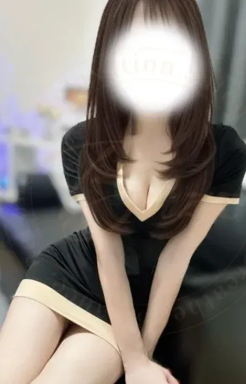 才木ゆの(Buzz)の公式プロフィール写真