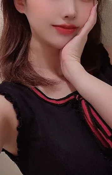 しずく(CocoFlora(ココフローラ))の公式プロフィール写真