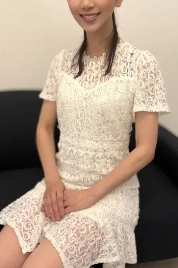 弥吹(Mrs. Luxe)の公式プロフィール写真