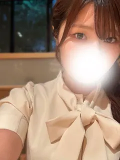 乙坂りな
