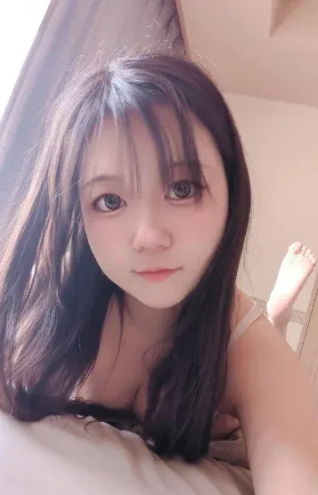 ひな(ティアラ西船橋店)の公式プロフィール写真
