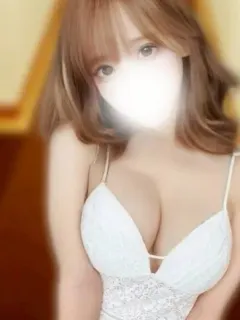 みい