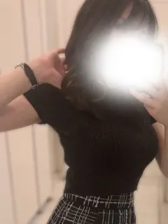 新居もも