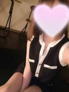 もな(リラクゼーションchouchou-シュシュ-)