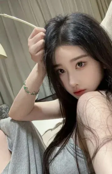 ひな(京都美人)の公式プロフィール写真