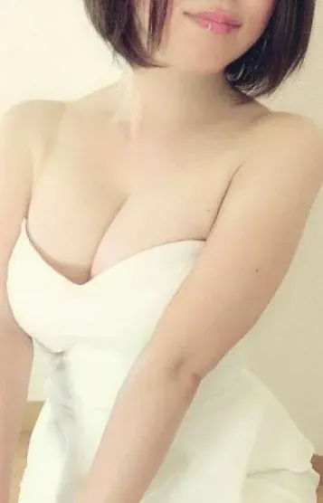 まな(エステマダム The Rich 鶴見ルーム)の公式プロフィール写真