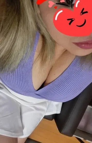 叶れいな(&spa -アンドスパ-)の公式プロフィール写真