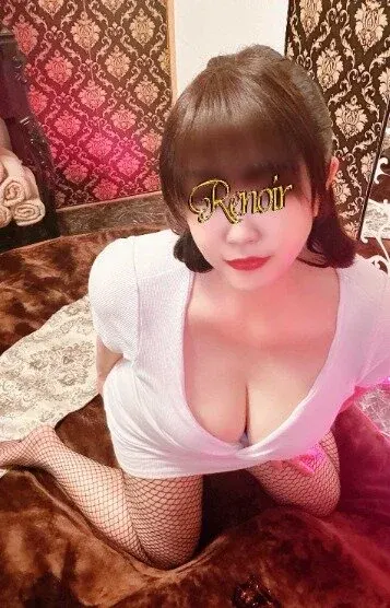 葉月りおな(橋本ルノアール)の公式プロフィール写真
