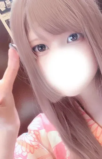 えみり(まかろん)の公式プロフィール写真