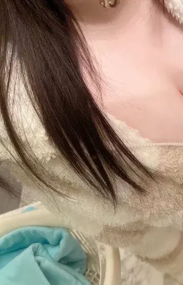 まり(アロマM)の公式プロフィール写真