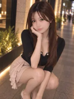 友恵ゆみ