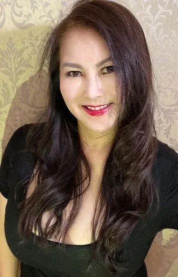ヒトミ(タイ古式マッサージ ウィーダ 駒込)の公式プロフィール写真