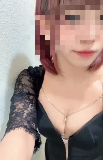 エマ(Lupus)の公式プロフィール写真