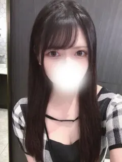 鈴南えみる