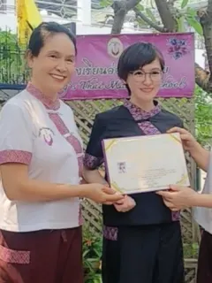 恵美里（Karusai Salon YaYa）