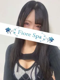 セラピスト 夢乃れな（池袋メンズエステ フィオーレスパ【FioreSpa】）