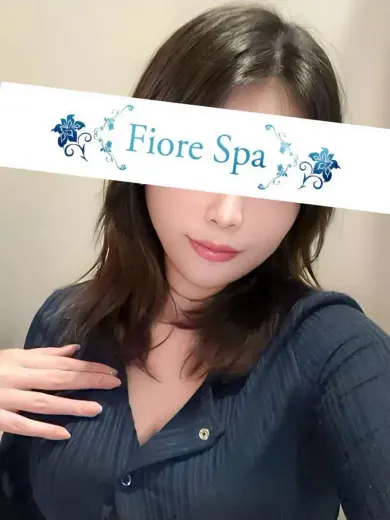 セラピスト 深瀬ふゆき(池袋メンズエステ フィオーレスパ【FioreSpa】)の公式プロフィール写真