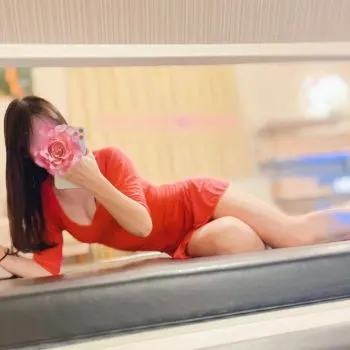 お礼(Ann 三島)の公式プロフィール写真
