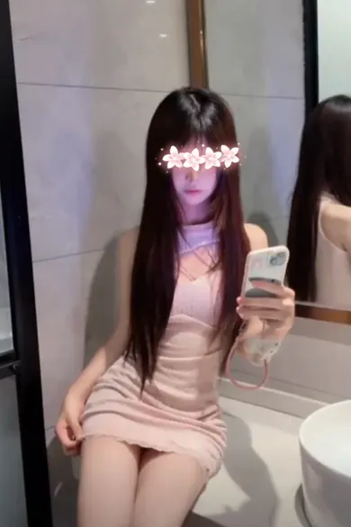 ことな 年齢.(チョコミント)の公式プロフィール写真