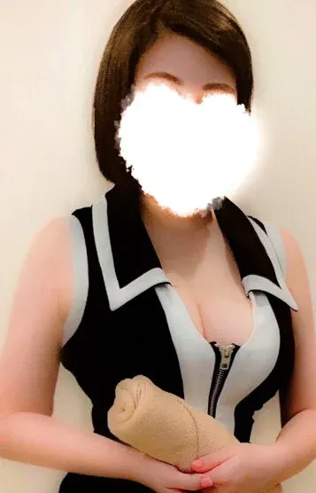 ひな天然Gカップ(メンズエステ 極 KIWAMI)の公式プロフィール写真