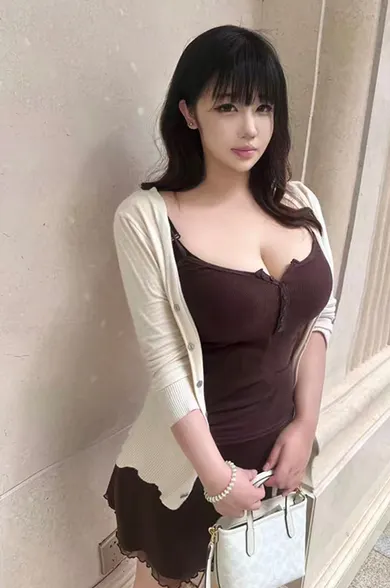 みお(美少女)の公式プロフィール写真