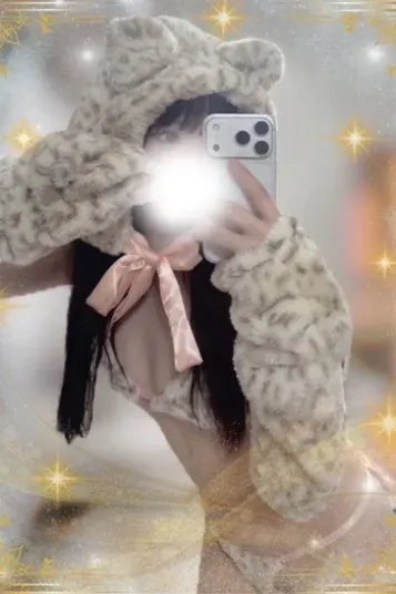 花坂ひなた(R30のんふぃくっ!)の公式プロフィール写真